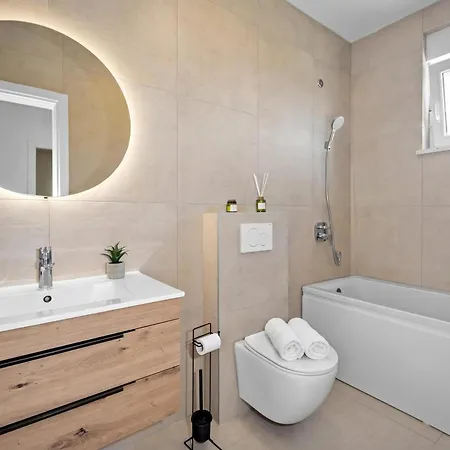Villa With Private Pool And Jacuzzi Labin (Istria)